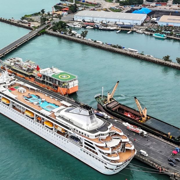 Crucero Residencial Suspende Viaje Tras Alza de Combustible; Bajan 203 Pasajeros